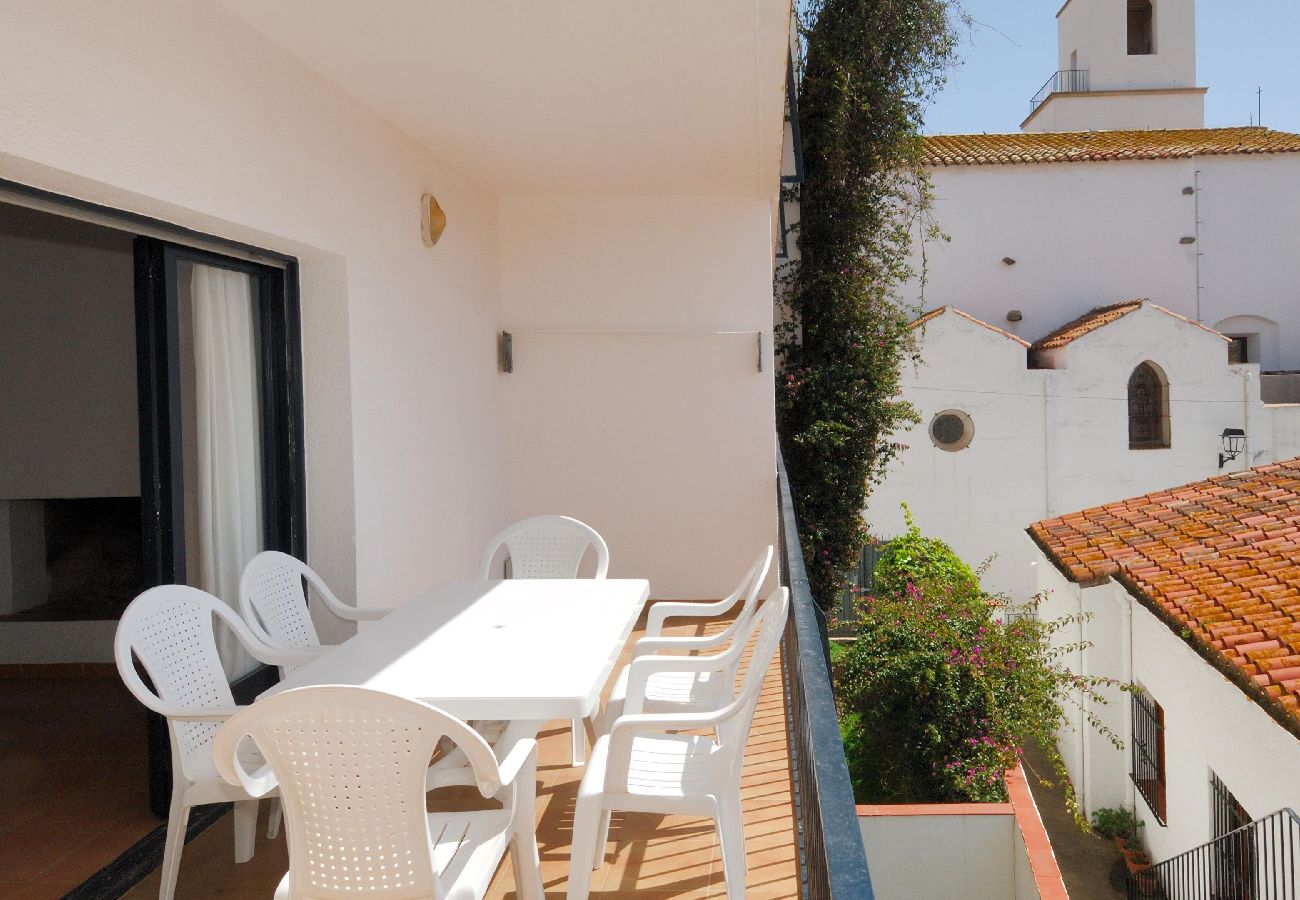 Ferienwohnung in Calella de Palafrugell - 5-4