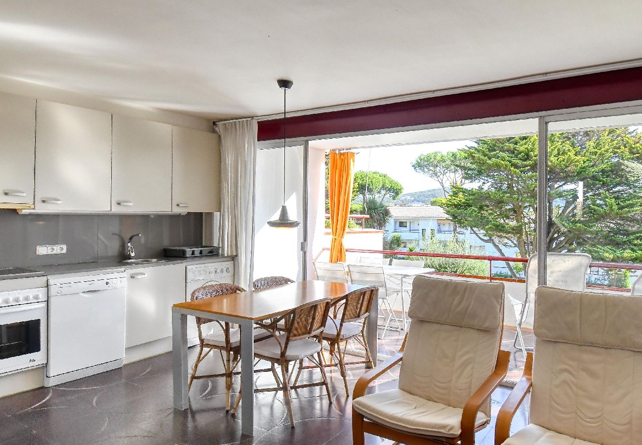 Ferienwohnung in Calella de Palafrugell - 102- 2B 1Esq