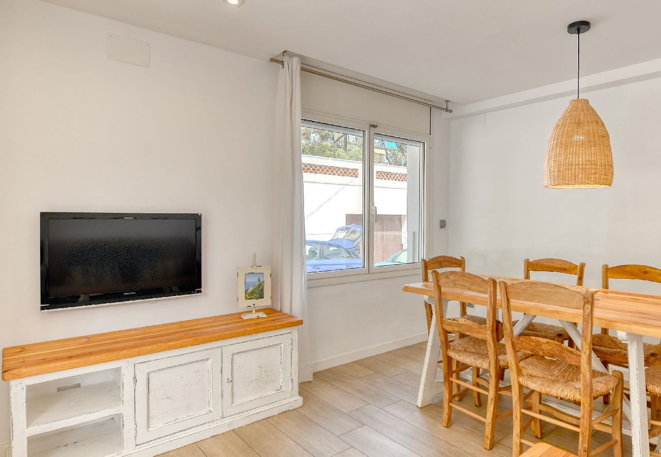 Apartment in Calella de Palafrugell - 1-3