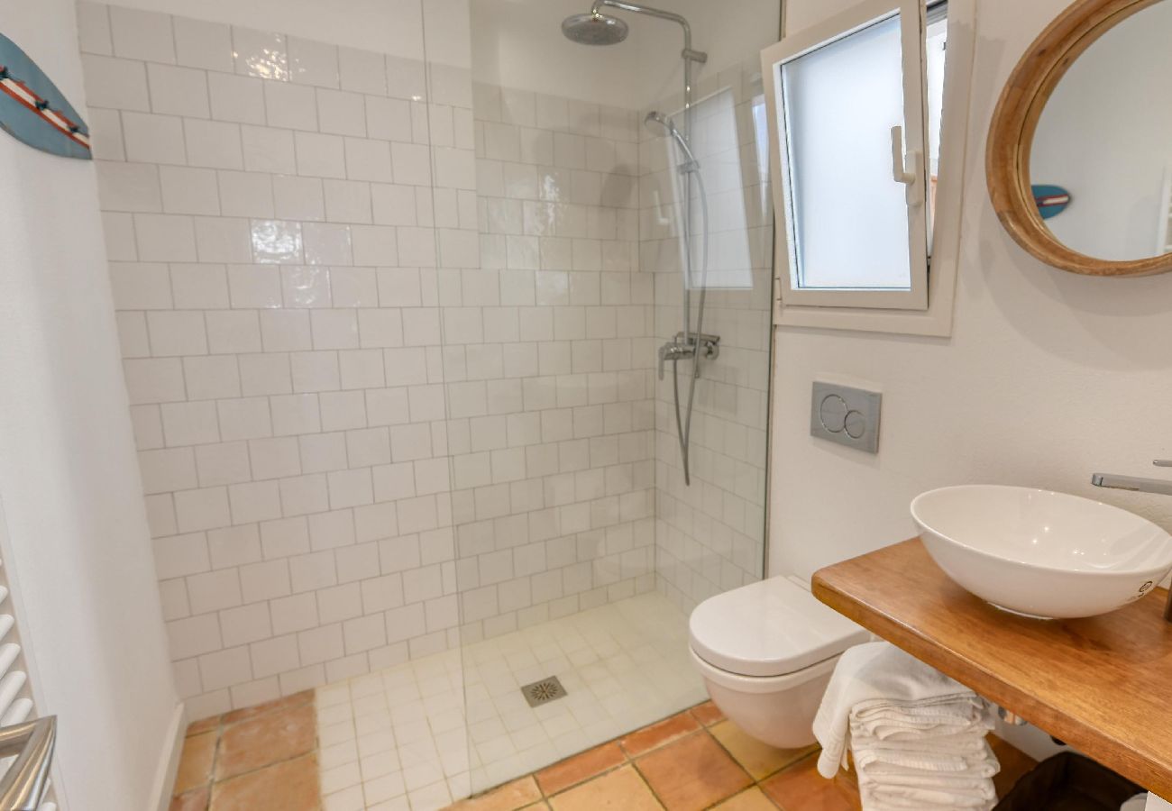 Apartment in Calella de Palafrugell - 16-A-4