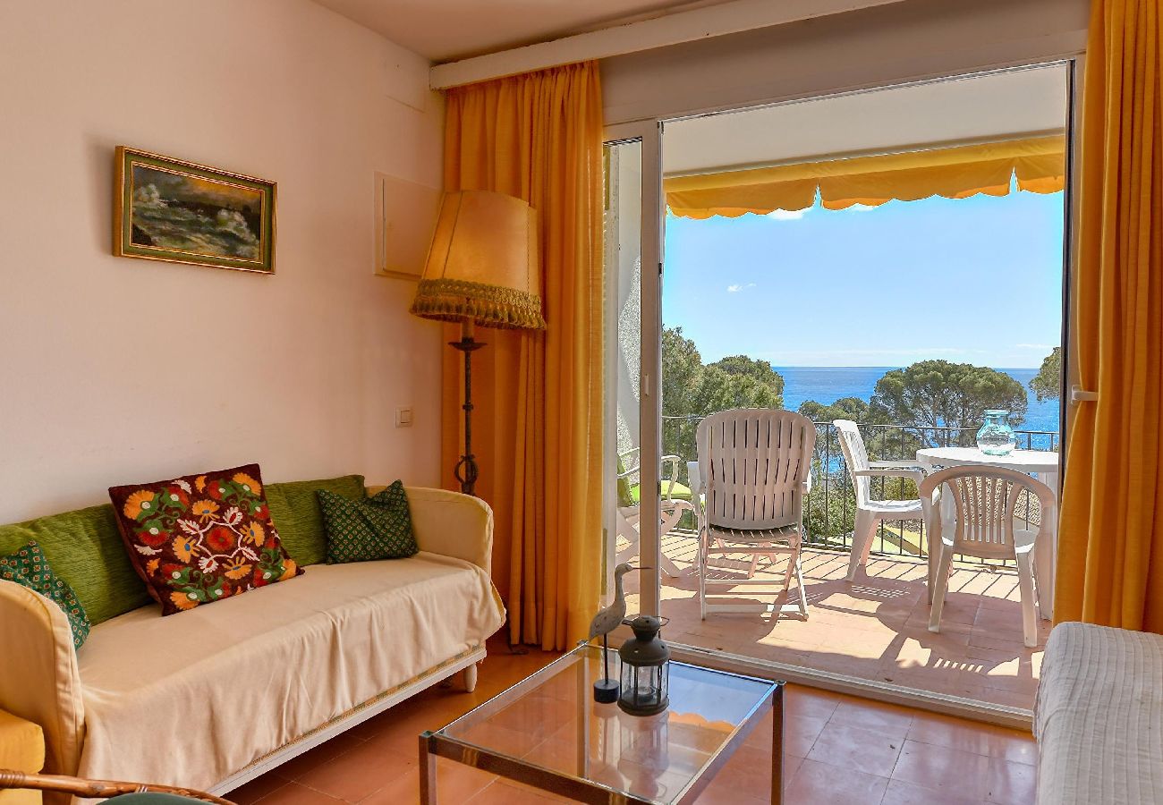 Apartment in Calella de Palafrugell - 16-B-7