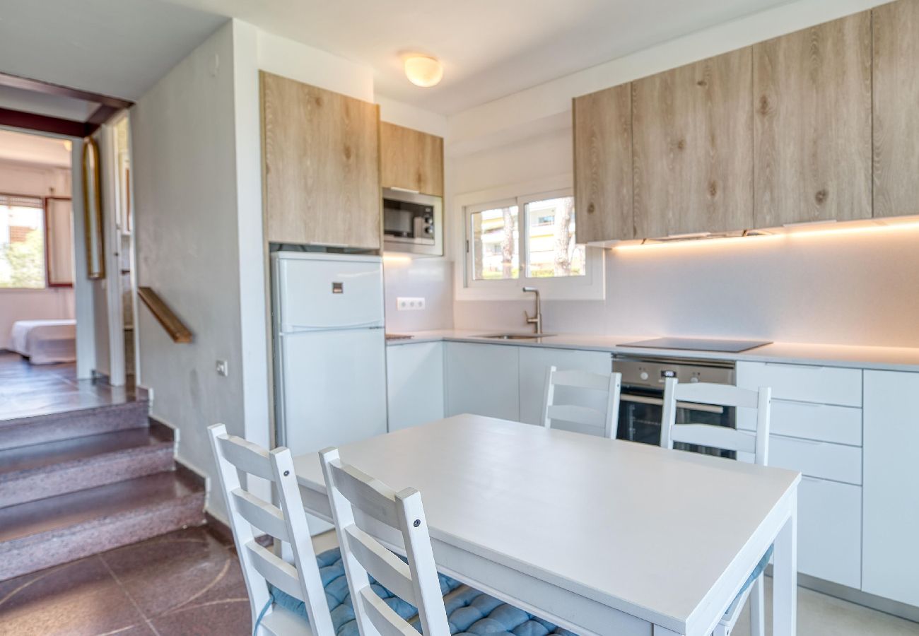 Apartment in Calella de Palafrugell - 102- 2C 1r 1a