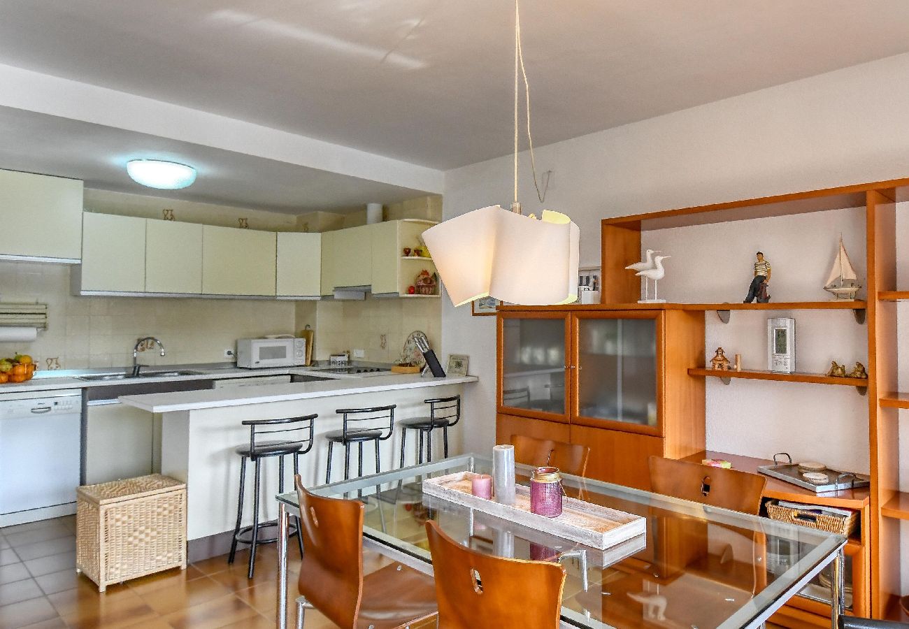 Apartment in Calella de Palafrugell - 110- 82