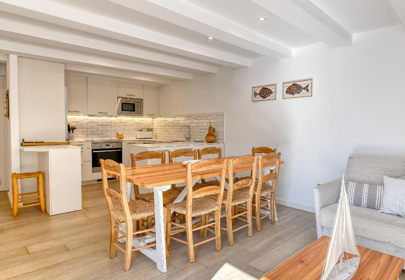Apartment in Calella de Palafrugell - 1-1