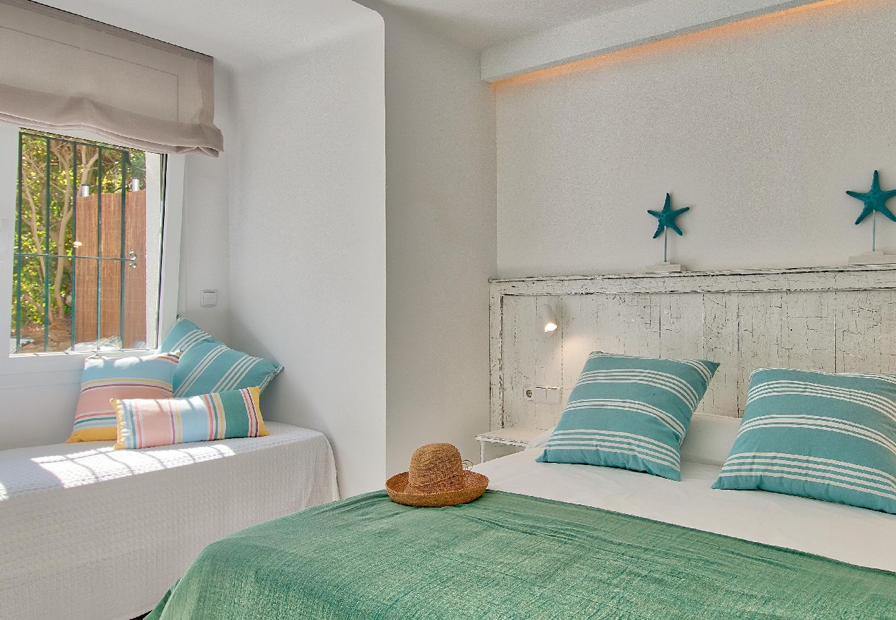 Apartment in Llafranc - 2-1