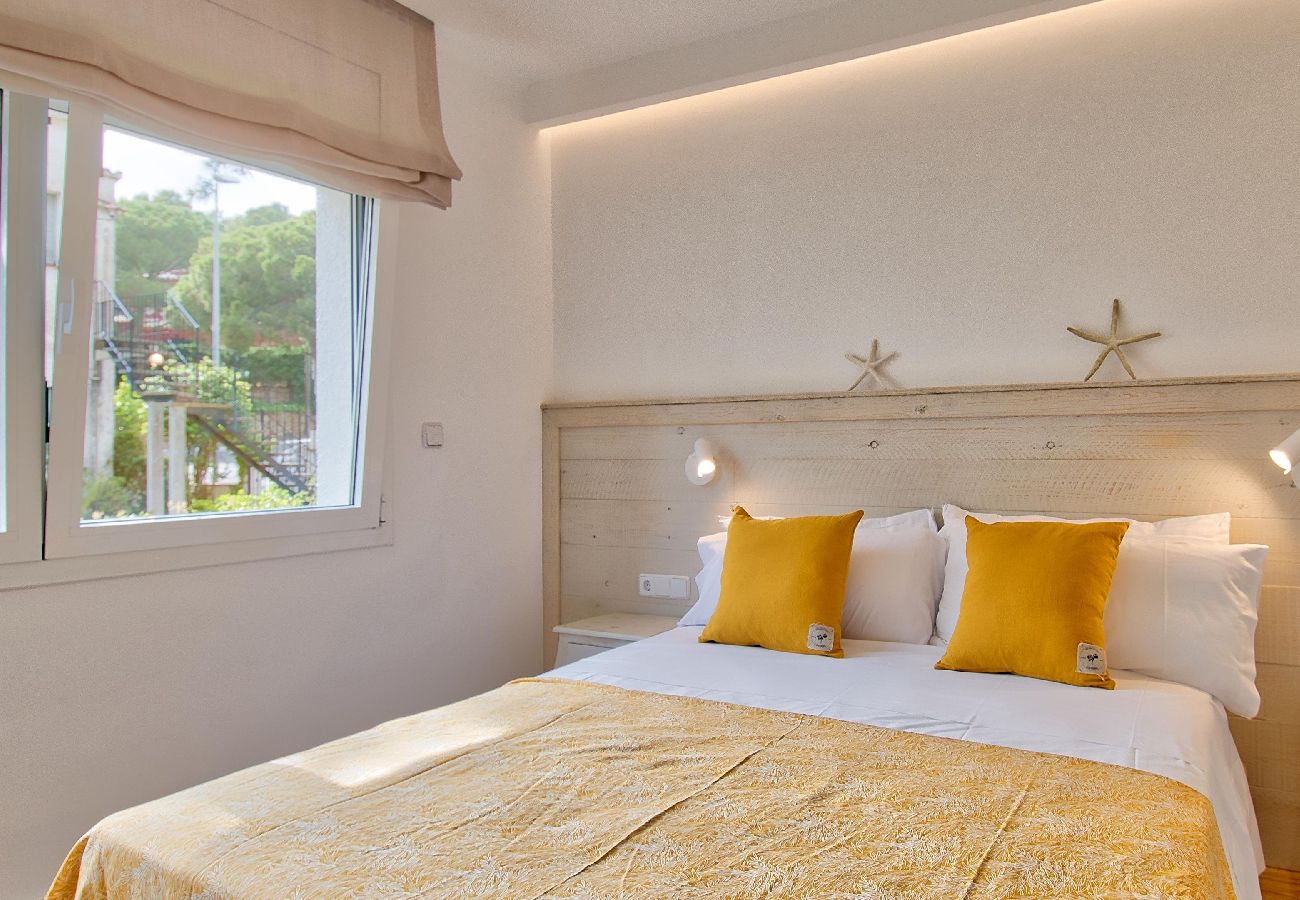 Apartment in Llafranc - 2-2