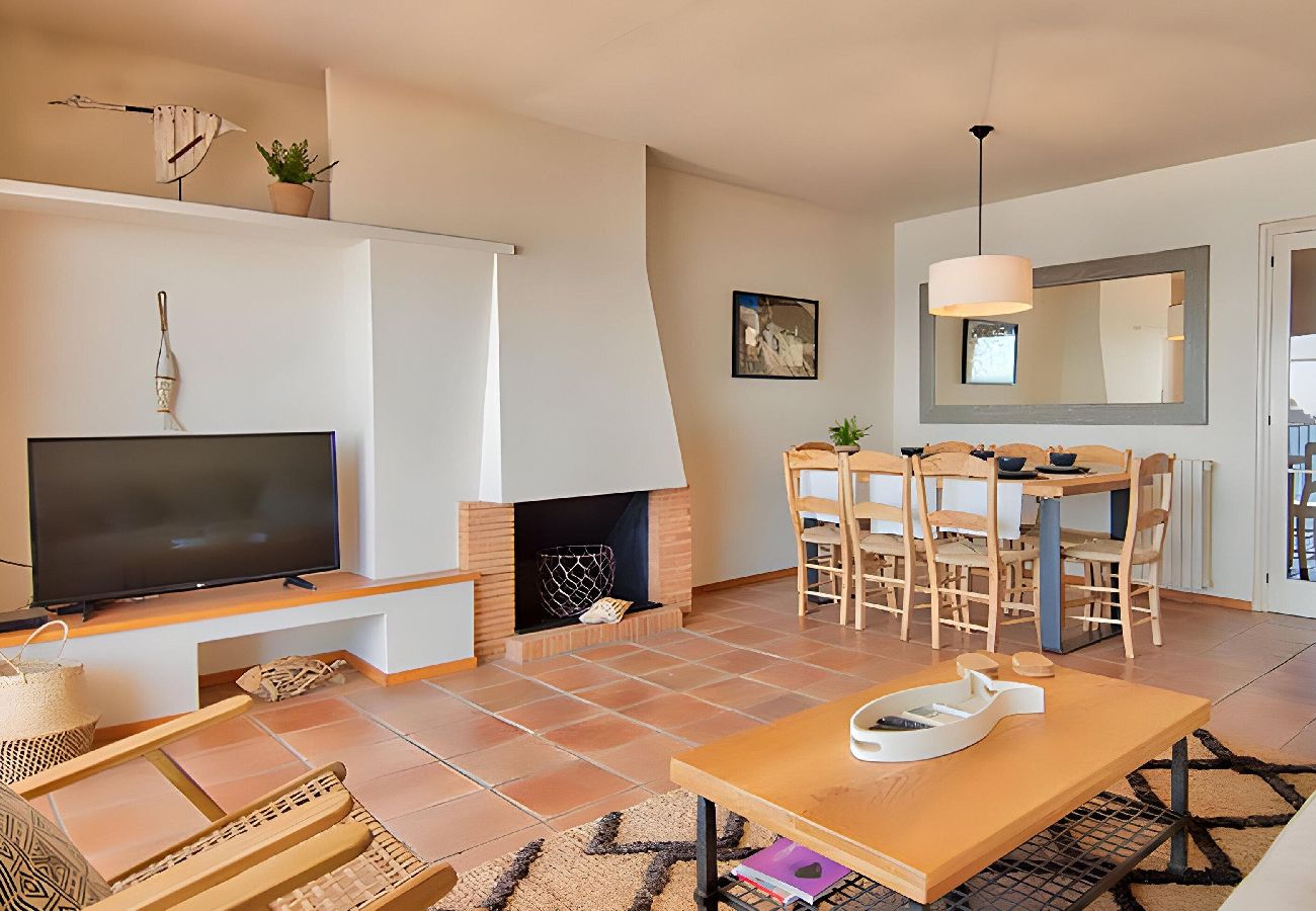 Apartment in Calella de Palafrugell - 104- 2n