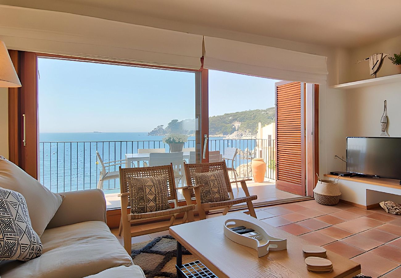 Apartment in Calella de Palafrugell - 104- 2n