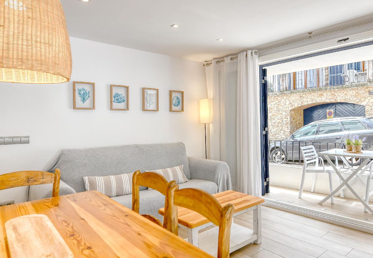 Apartamento en Calella de Palafrugell - 1-3