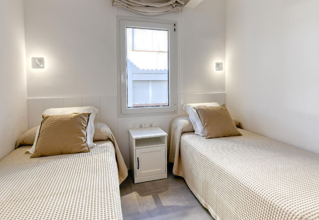Apartamento en Calella de Palafrugell - 102- 10B 1r Esq
