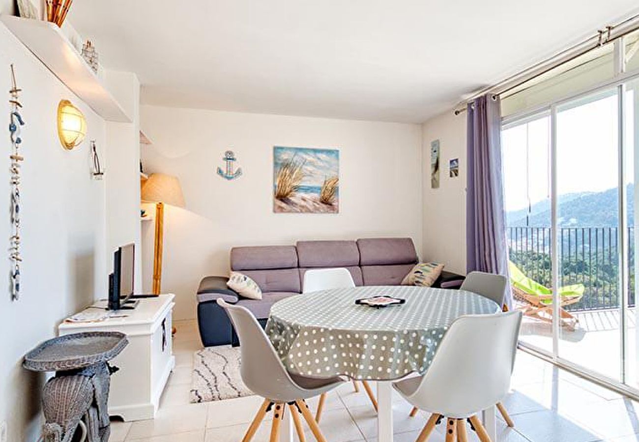 Appartement à Tamariu - 410 - Bl.2 5e-3a