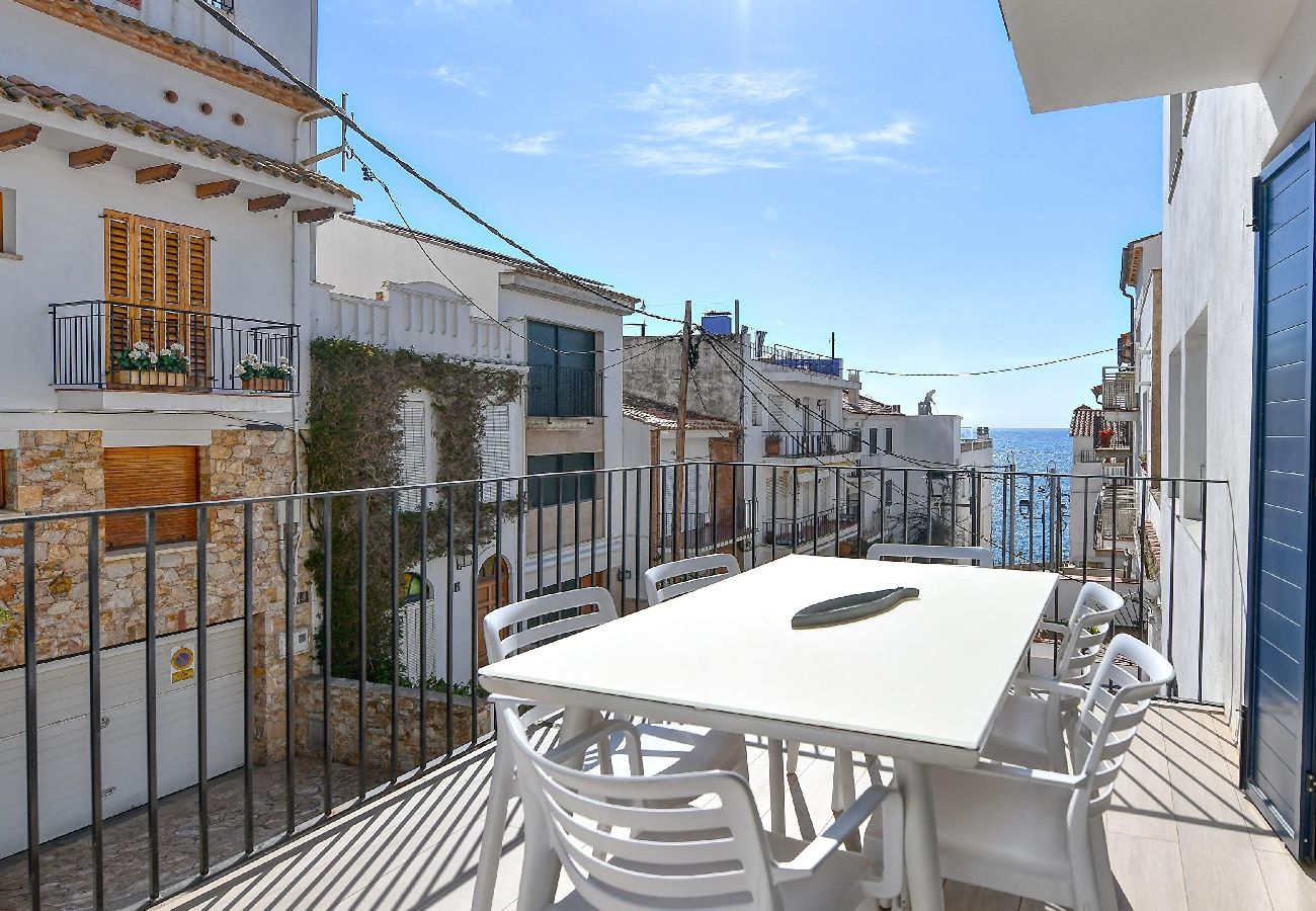 Apartament en Calella de Palafrugell - 1-2