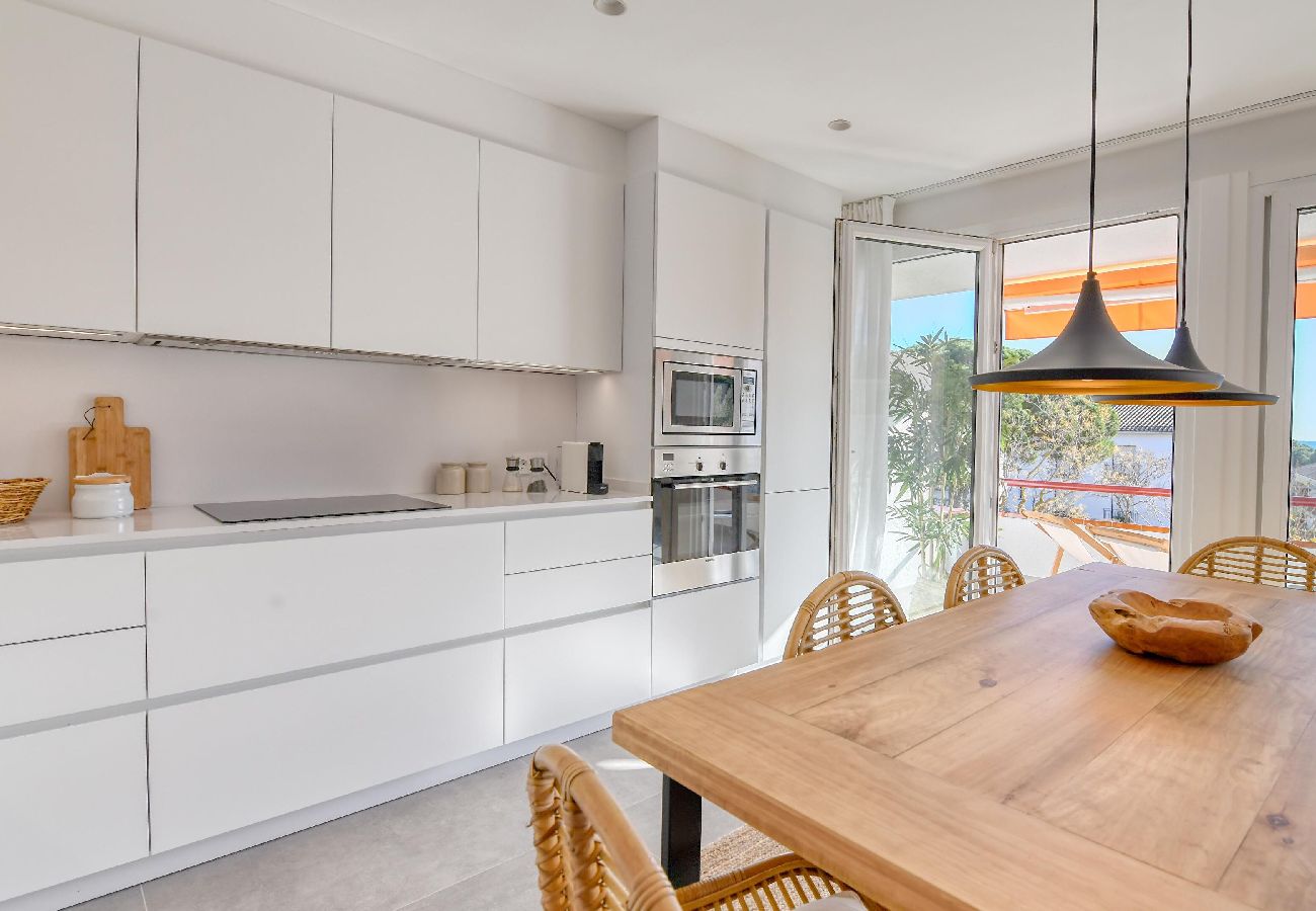 Apartament en Calella de Palafrugell - 102- 10B 1r Esq